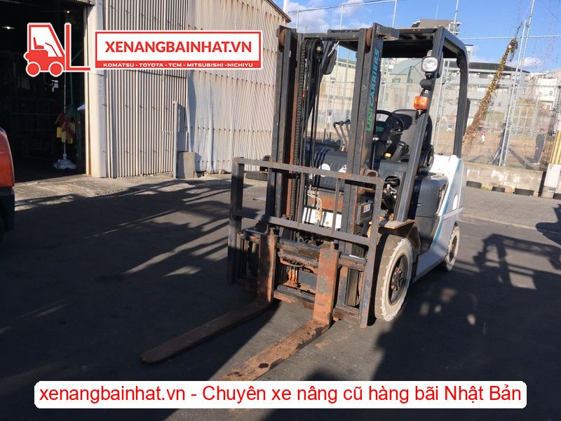 Xe nâng dầu 2.5 Tấn UNICARRIERS FD25T15M nâng cao 3m SX 2021