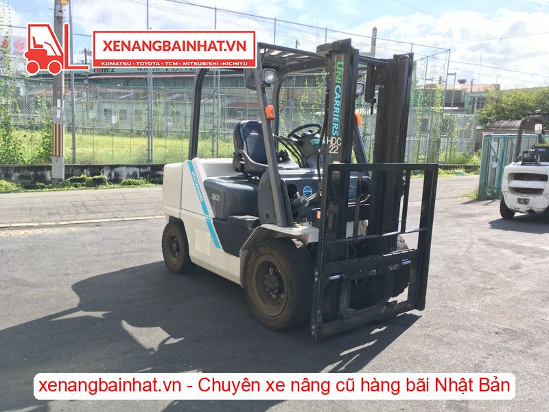 Xe nâng dầu 3 Tấn UNICARRIERS FHD30T5 nâng cao 3m SX 2016
