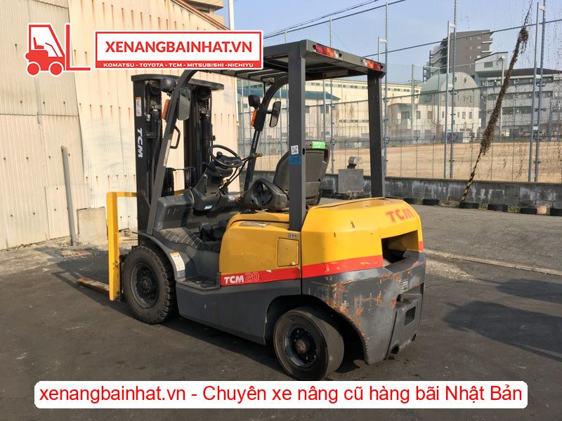 Xe nâng dầu 2 Tấn TCM FD20T13 nâng cao 4.3m triple SX 2011