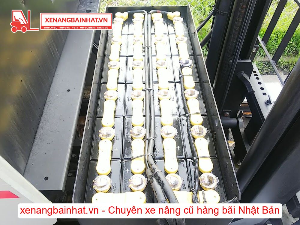 Xe nâng Điện 1.8 Tấn Nissan 1R1F18 (FBR18) nâng cao 3m SX 2012