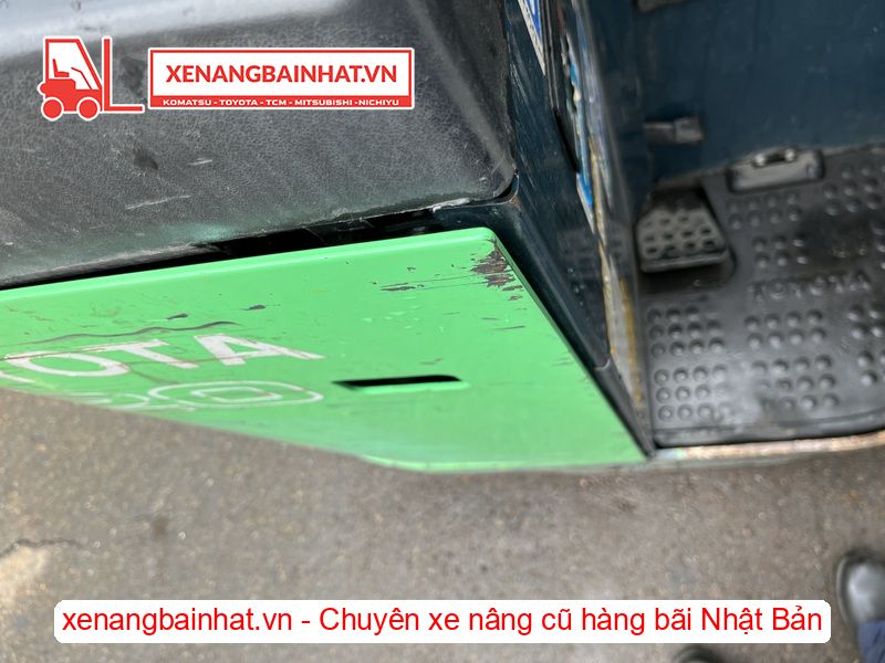 Xe nâng Điện 2 Tấn TOYOTA 7FBRS20 nâng cao 5.5m SX 2011