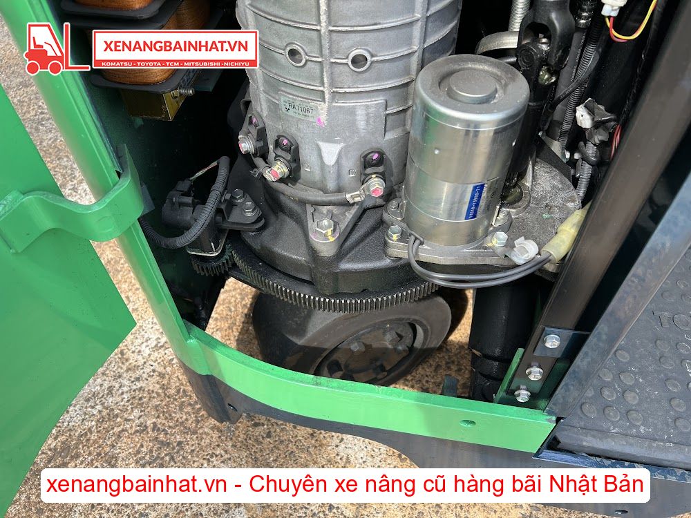 Xe nâng Điện 900Kg TOYOTA 7FBRK9 nâng cao 3m SX 2012