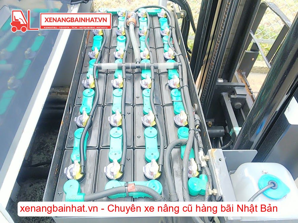 Xe nâng Điện 1.5 Tấn UNICARRIERS FRB15-8A nâng cao 3m SX 2015