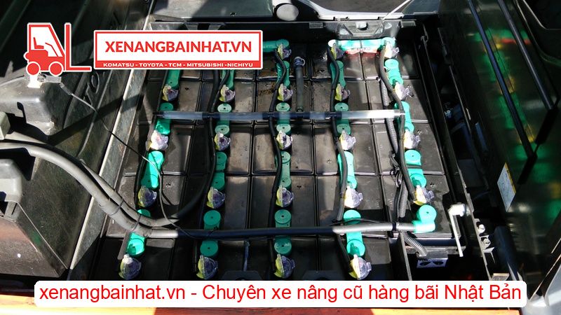 Xe nâng Điện 1.8 Tấn TOYOTA 7FB18 nâng cao 3m SX 2013