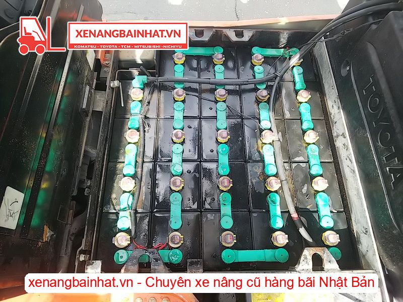 Xe nâng Điện 1.5 Tấn TOYOTA 7FB15 nâng cao 3m SX 2006