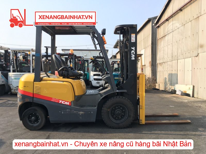 Xe nâng dầu 2 Tấn TCM FD20T13 nâng cao 4.3m triple SX 2011