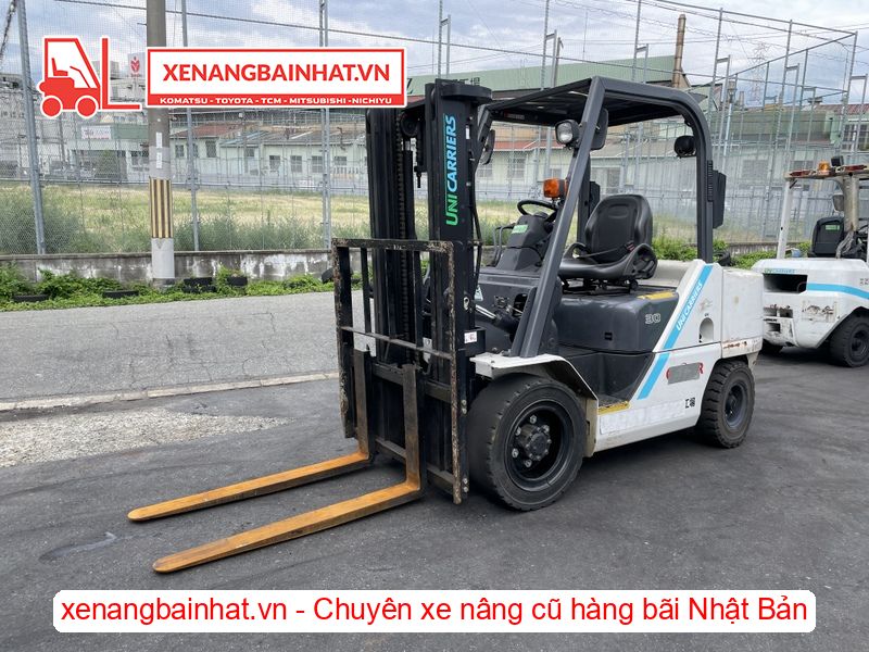 Xe nâng dầu 3 Tấn TCM FHD30T15 nâng cao 3m SX 2016