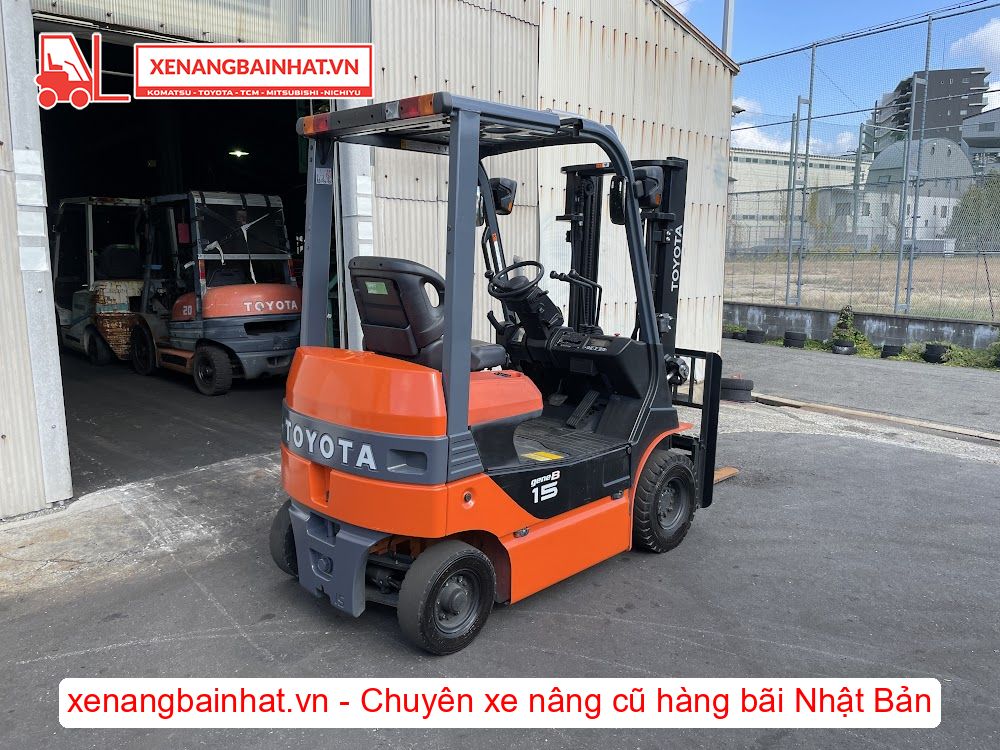 Xe nâng Điện 1.5 Tấn TOYOTA 8FB15 nâng cao 3m SX 2019