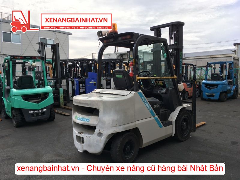 Xe nâng dầu 3 Tấn UNICARRIERS FD30T5M nâng cao 4m SX 2019