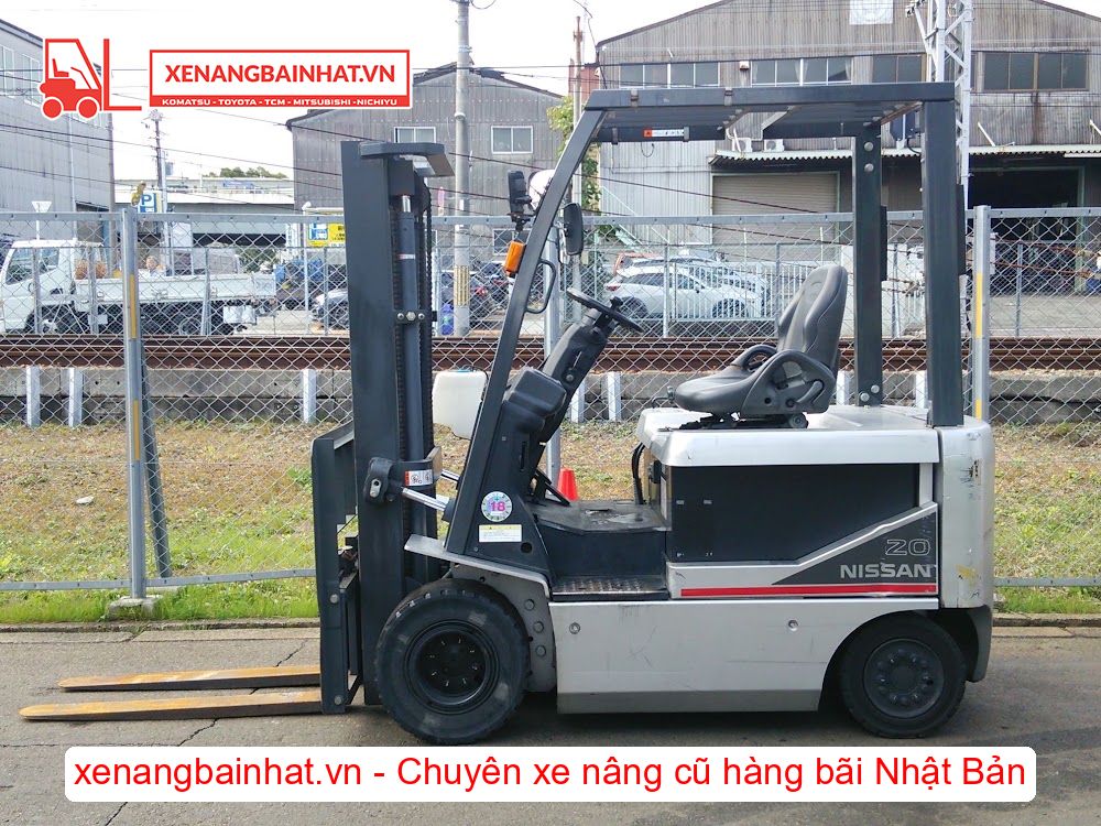 Xe nâng Điện 2 Tấn Nissan NP1B2L20 (FB20) nâng cao 3m SX 2007