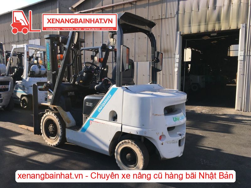 Xe nâng dầu 2.5 Tấn UNICARRIERS FD25T15M nâng cao 3m SX 2021