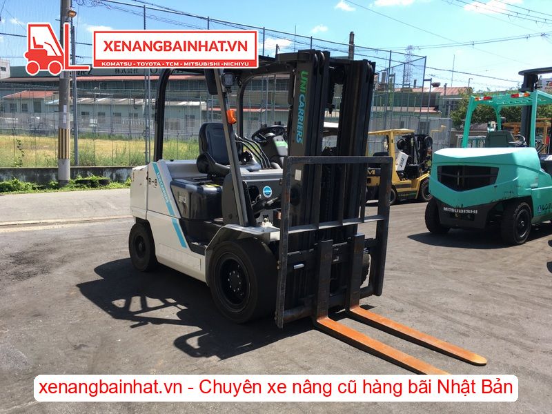 Xe nâng dầu 3 Tấn TCM FD30T5M nâng cao 4.3m triple SX 2019