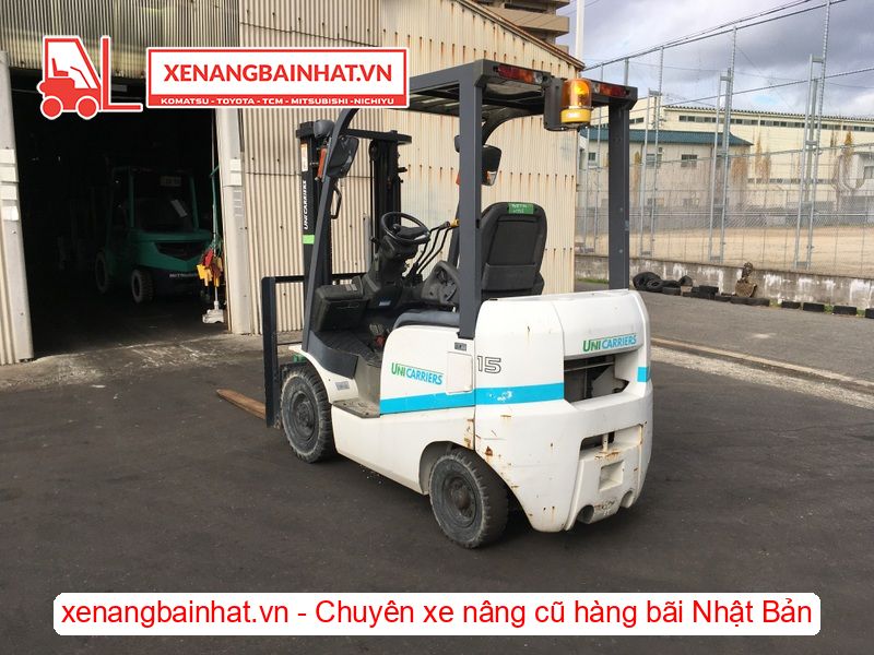 Xe nâng dầu 1.5 Tấn UNICARRIERS FD15T14 nâng cao 3m SX 2017