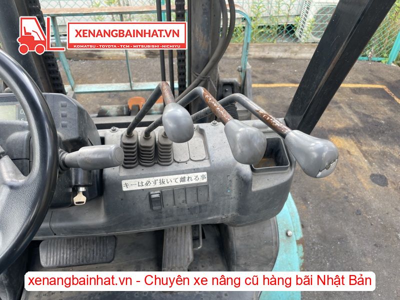 Xe nâng dầu 3.5 Tấn SUMITOMO 13FD35PAX98D nâng cao 3m SX 2007