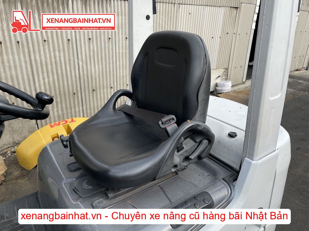 Xe nâng dầu 1.5 Tấn Nissan P1F1A15D nâng cao 3m SX 2014