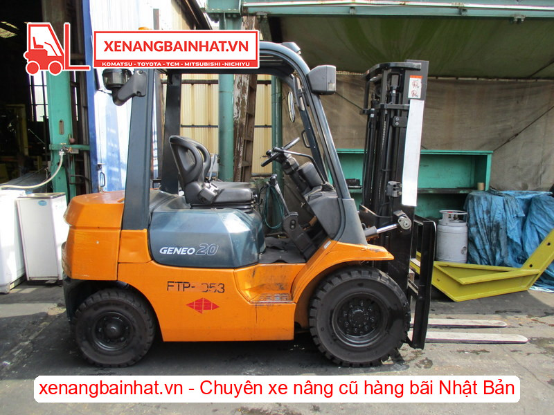 Xe nâng dầu Toyota 7FD20 2 Tấn, 3m qua sử dụng hàng bãi Nhật
