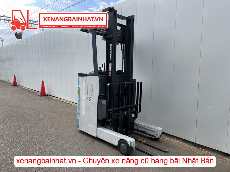 29-Xe nâng điện đứng lái TCM FRHB13-8CA 1.3 Tấn, 4m
