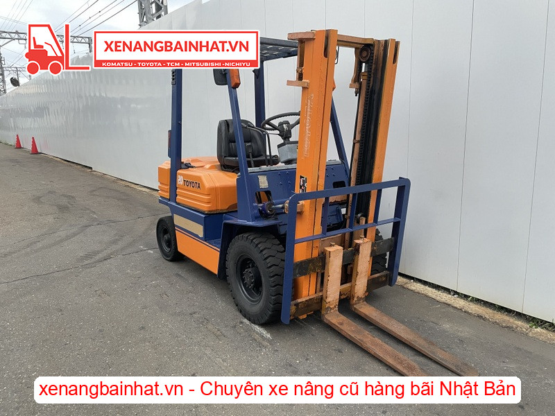 xe nâng Toyota 5FD20 là lựa chọn lý tưởng cho các đơn vị làm việc ngoài trời như Vật liệu xây dựng