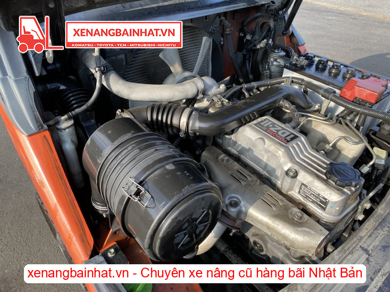 Xe nâng dầu Toyota 02-8FD15 1.5 Tấn, 3m-9 cũ hàng bãi Nhật